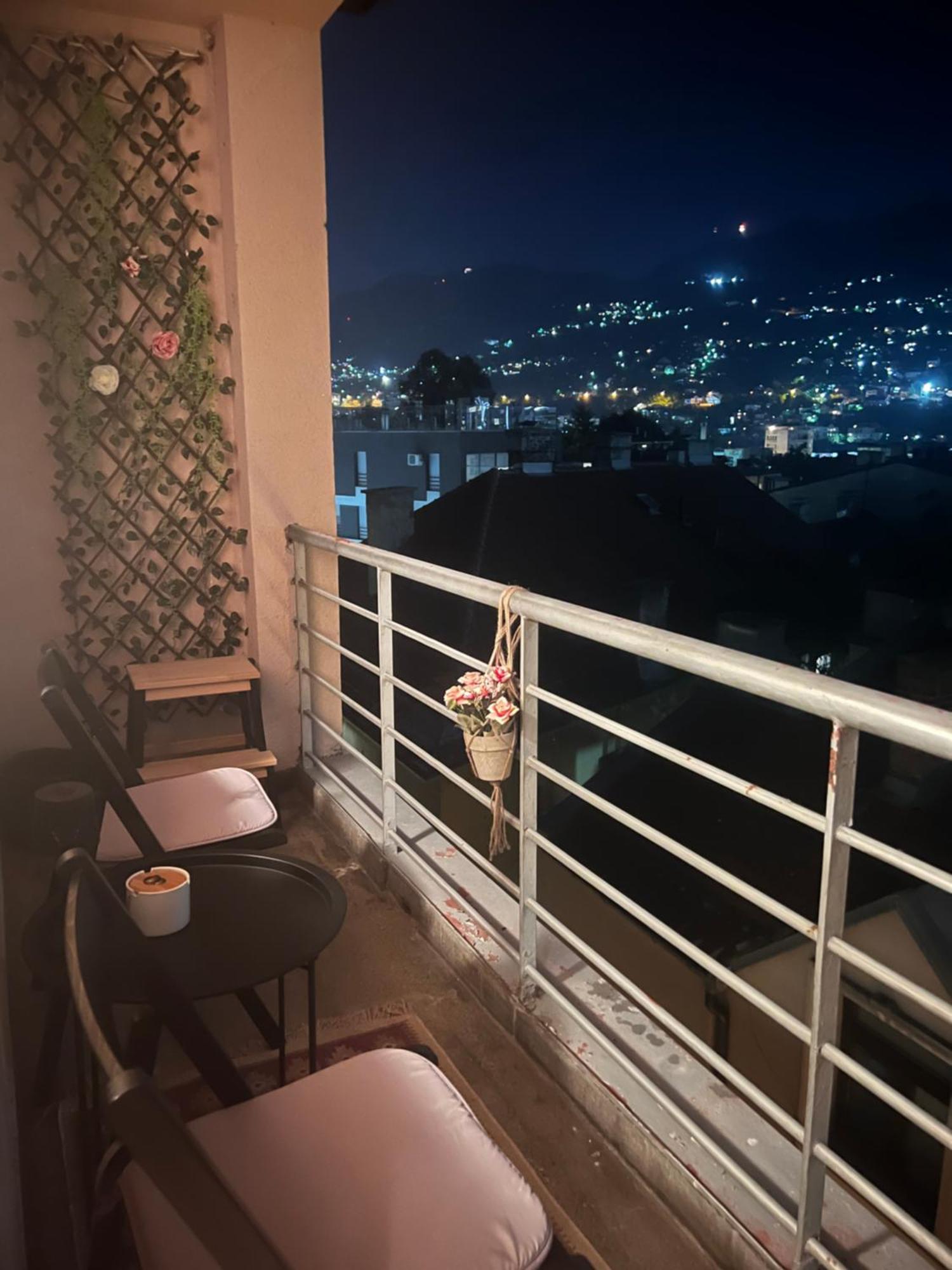 塞拉耶佛Awesome Panorama Penthouse - Free Parking And Balcony公寓 外观 照片